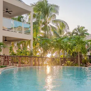 Corail Hotel
